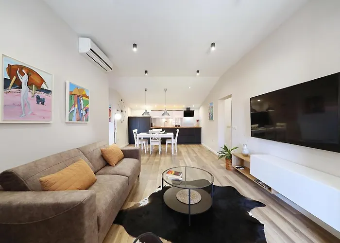 Апартаменты 